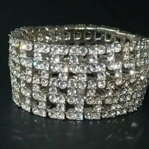 MONET RHINESTONES CRYSTALS SILVER CUFF STRETCH BRACELET